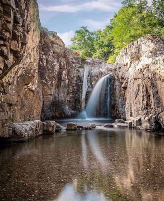 Monopetra Kayalıkları ve Cehennem Şelaleleri 18km Sportif Doğa Yürüyüşü