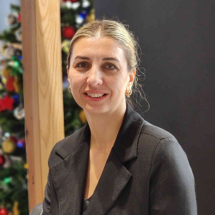 Zeynep Ş.