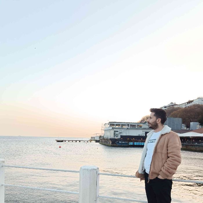 Nasır S.