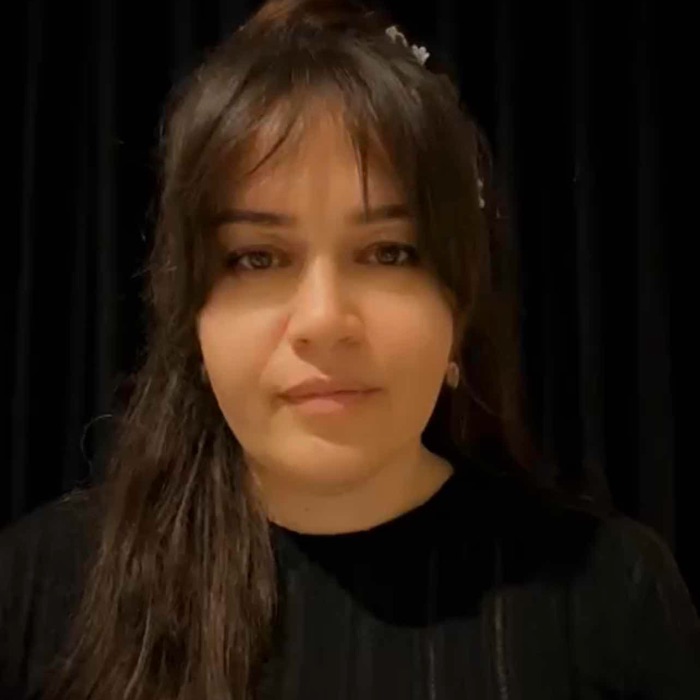 Ayşegül M.