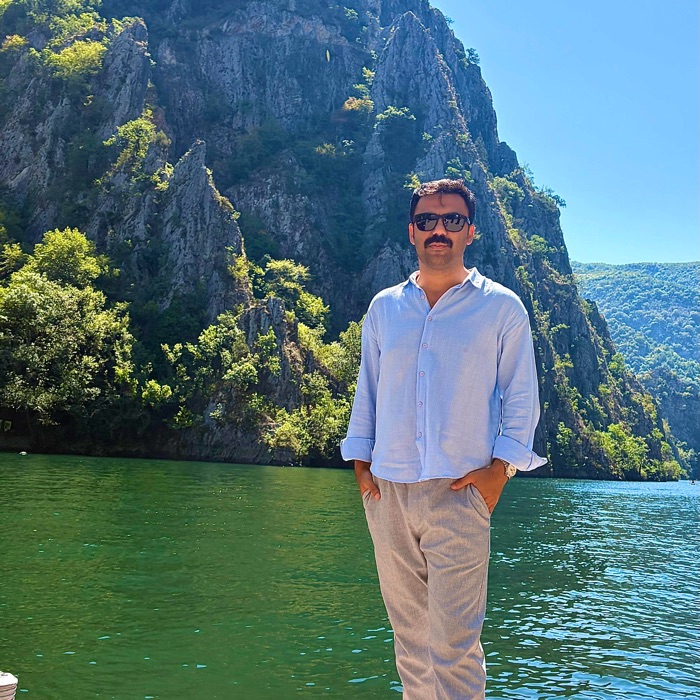 Ferhat T.