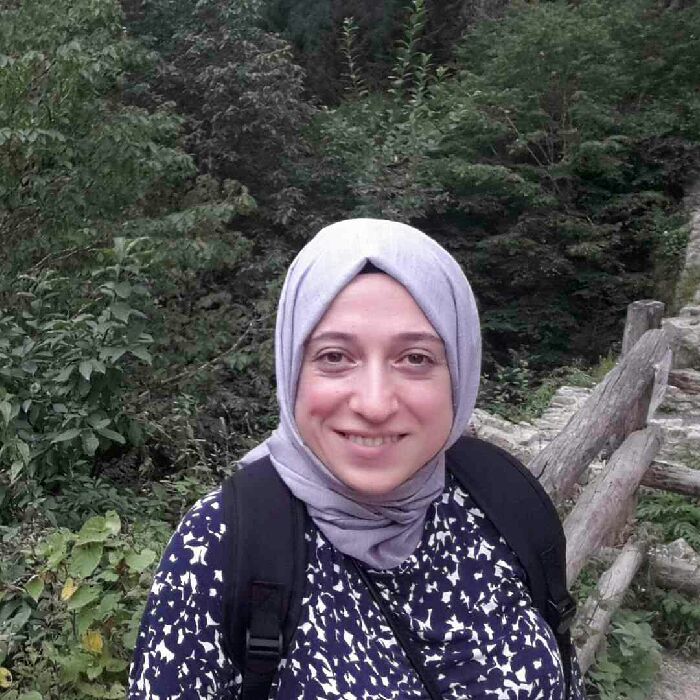 Zeynep I.
