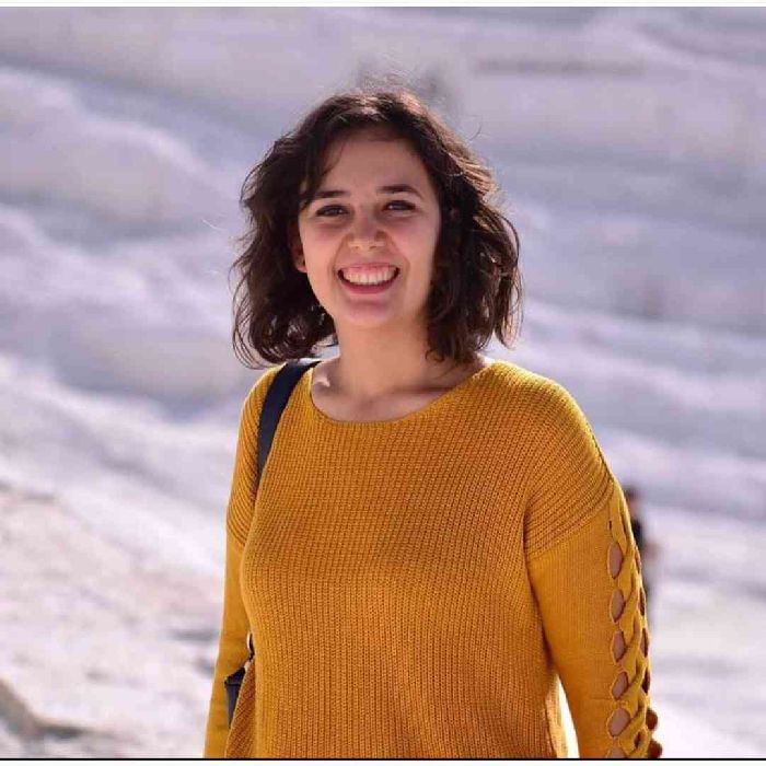 Elif K.